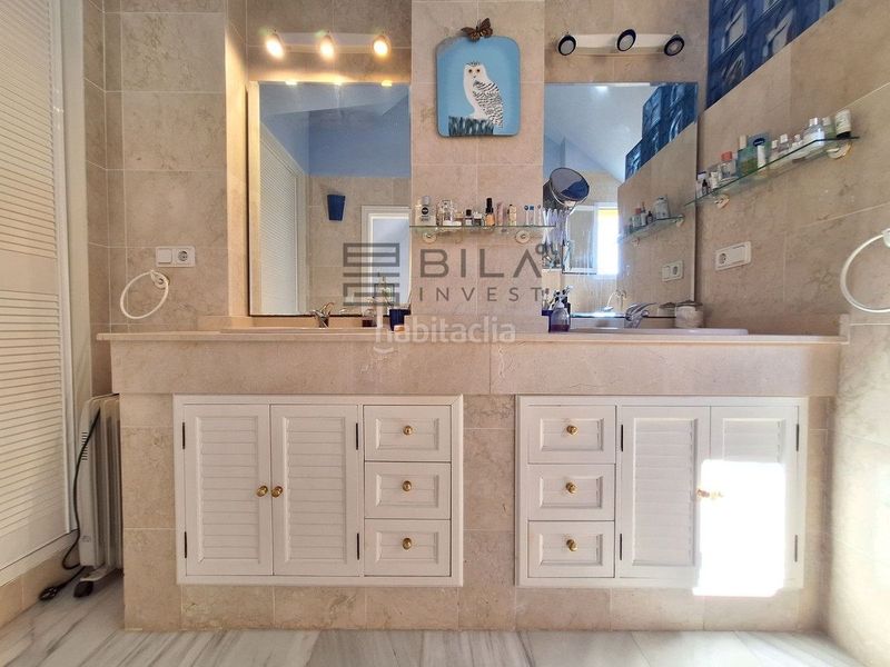 Foto ea48be19-b145-4ed2-a750-99213fbc2aee. Àtic amb piscina a Romana Playa Marbella