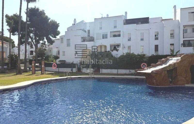 Foto f6378851-b769-4955-a1ca-6dbdf6ad4c4a. Àtic amb piscina a Elviria Marbella