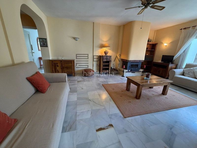 Foto f28ea2d3-30fa-4324-bc2a-5f29669175d6. Pis amb piscina a reserva de Marbella Marbella