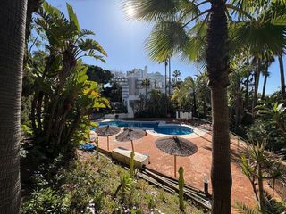 Flat  Eden hill. Piso en venta en urb.hill , reserva de marbella en marbella