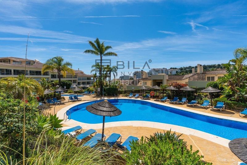 Foto 0fc48425-3c16-4b35-96c3-521042afbf19. Pis amb piscina a Riviera del Sol Mijas