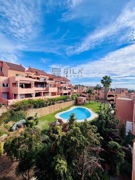Foto c74b57b0-d9f3-4610-8127-014eafbee4db. Àtic a Santa María Marbella
