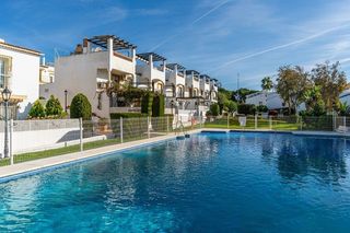 Casa adossada  San paul de mar. Adosado en venta en san paul de mar , costabella en marbella