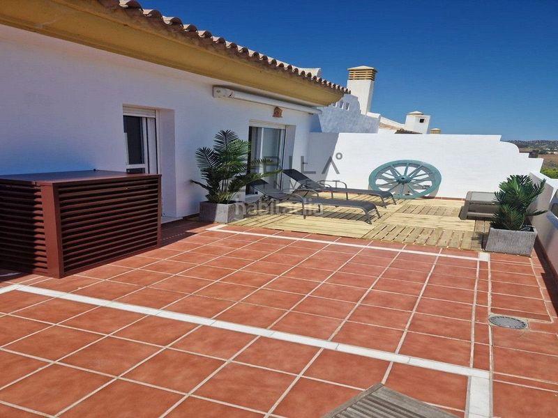 Foto 1b33e2b5-2f7d-48a0-8d70-2fa0e668707f. Àtic amb piscina a Riviera del Sol Mijas