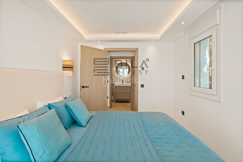 Foto e6e7bef9-2403-4bee-ab7d-8643c4415d21. Casa adossada amb aparcament piscina a Santa Clara Marbella