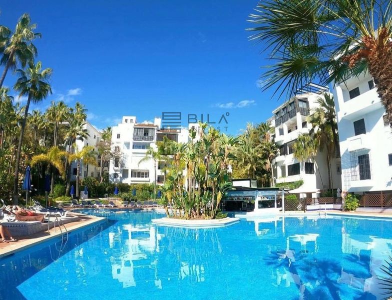 Foto 6cd19f74-e419-4372-9363-0e4c06dec69d. Pis amb aparcament piscina a Romana Playa Marbella