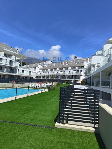 Foto 464c55fc-60cf-4079-b12a-5c4ee9fb67c0. Pis amb aparcament piscina a Torreblanca del Sol Fuengirola