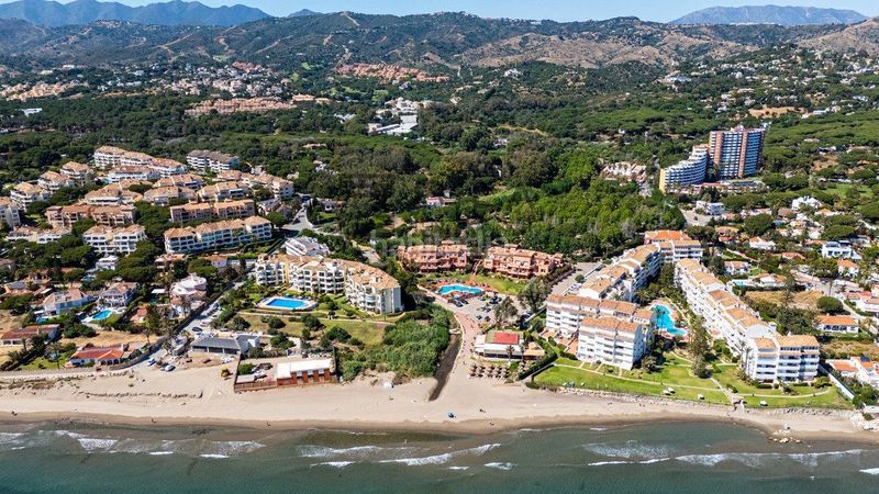 Foto 7ede73d2-96c9-4bd5-ba89-359b7a19a85f. Pis a Romana Playa Marbella