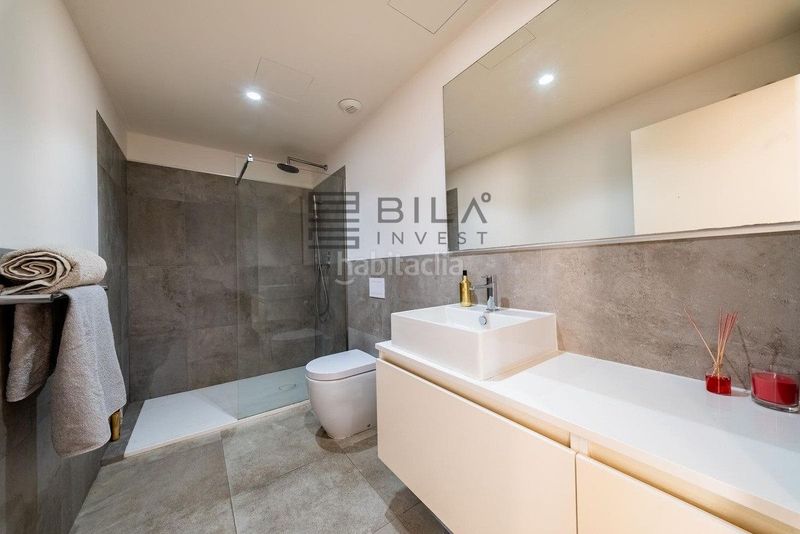 Foto efbe4de6-0e2e-42fe-b770-b3057a931eaf. Casa adossada amb aparcament piscina a la cala Mijas Mijas
