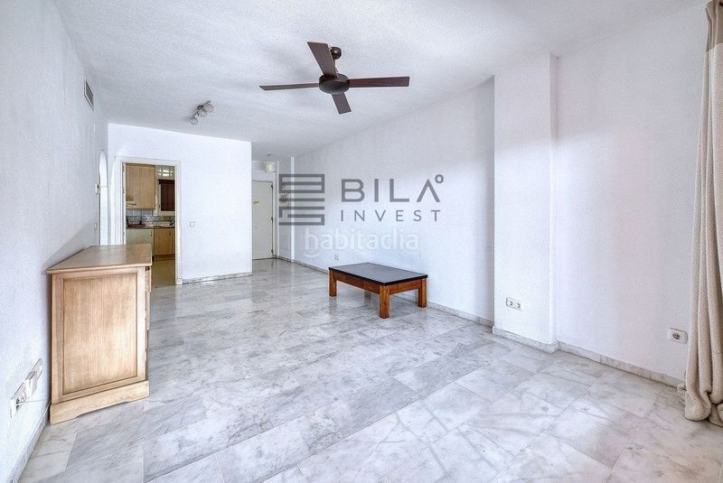 Foto a239a663-adbd-4b7b-a818-f62fee314535. Pis amb aparcament piscina a reserva de Marbella Marbella