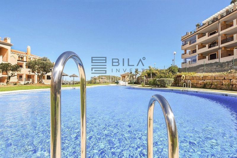 Foto 6407bec6-d0ac-4280-a3aa-1989c106cd10. Pis amb aparcament piscina a Riviera del Sol Mijas