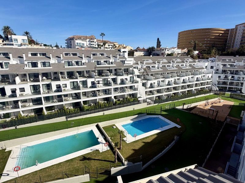 Foto 36f727a4-0b18-4f42-a61e-6d5106344b5f. Àtic amb piscina a Torreblanca del Sol Fuengirola