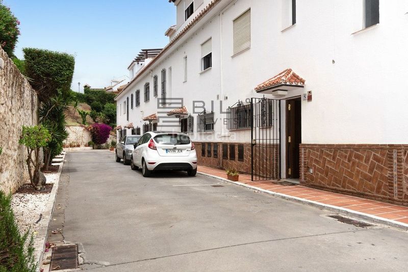 Foto ff63a240-3aac-4981-a463-da9ed3aa9d62. Casa adossada amb aparcament piscina a campo de Mijas Mijas