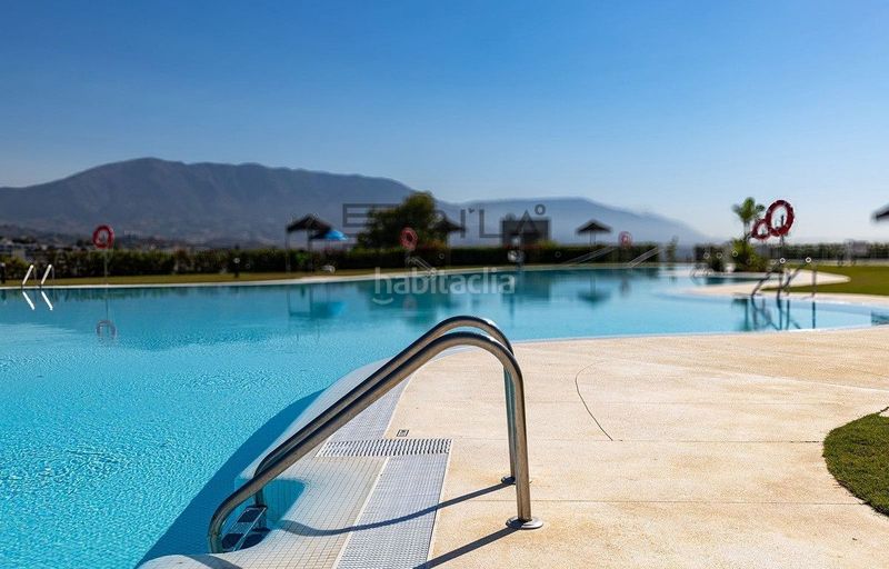 Foto fc69d47e-b052-463d-9de2-1dfc65d6bd7c. Àtic amb piscina a La Cala Golf - Lagar Martell Mijas