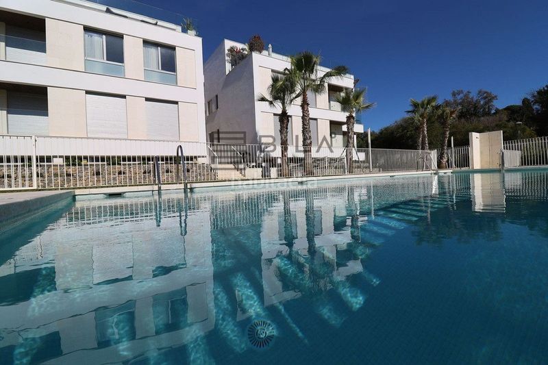 Foto f6ff4f81-e365-4cff-bb5f-7468671fa1b3. Pis amb aparcament piscina a Real de Zaragoza Marbella
