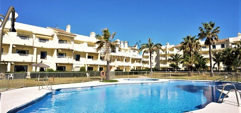 Foto 0ac4f14c-0ce1-4c33-8c2d-a603596b48a6. Pis amb aparcament piscina a la cala Mijas Mijas