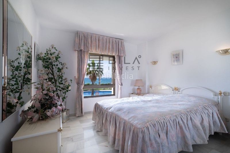 Foto 5aba5d6b-39c4-40e6-9101-f60b9d0f5eda. Pis amb aparcament piscina a la cala Mijas Mijas