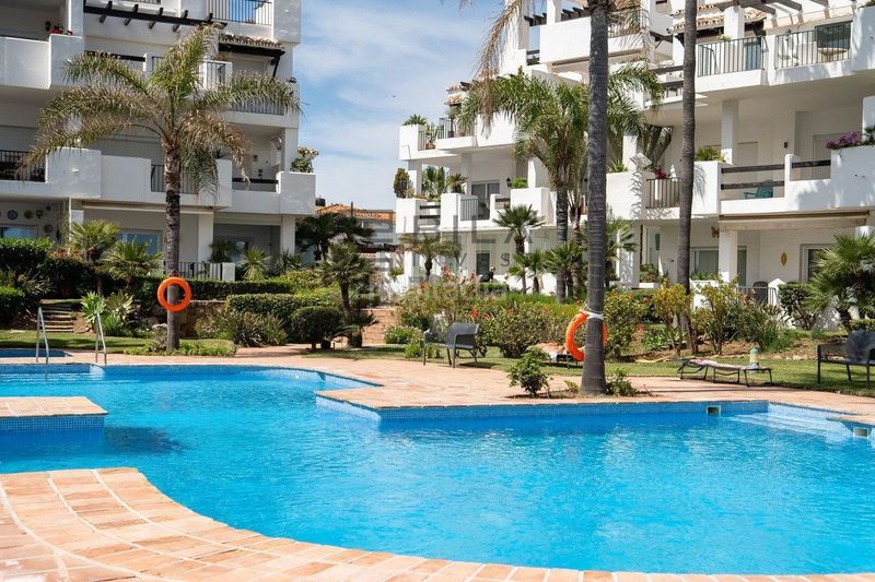 Foto 2b3ba1fb-9fb1-43e7-b837-0ba659a749ee. Pis amb aparcament piscina a la cala Mijas Mijas