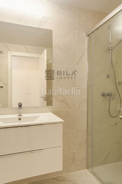 Foto a06357bc-6009-42de-9e8e-577b41bebde5. Pis amb aparcament piscina a El Faro de Calaburra - Chaparral Mijas