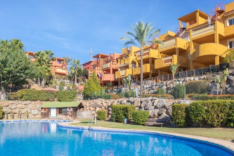 Foto b8337929-c743-42b6-8624-02204840068e. Pis amb aparcament piscina a reserva de Marbella Marbella