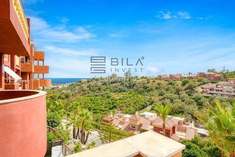 Foto c5e674a4-e6fb-48a4-890c-0b6231455146. Pis amb aparcament piscina a reserva de Marbella Marbella