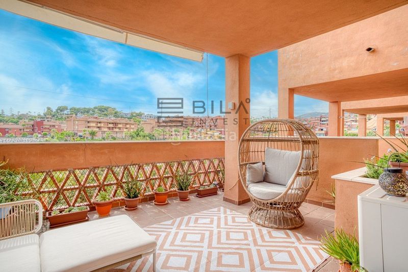 Foto c6a04c7c-1616-411e-b9b8-729cce458611. Pis amb aparcament piscina a reserva de Marbella Marbella