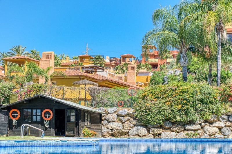 Foto d9714f01-4495-4937-9ab8-4af9c2bbc0b8. Pis amb aparcament piscina a reserva de Marbella Marbella