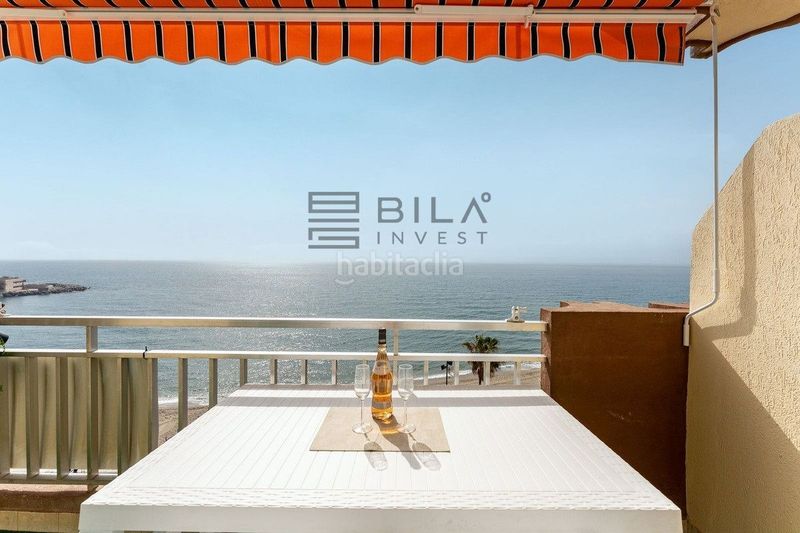 Foto 440c1553-de0b-41fc-ba68-c005fae57feb. Piso  en venta en 1º línea de playa en pleno paseo marítimo rey de españa en Fuengirola