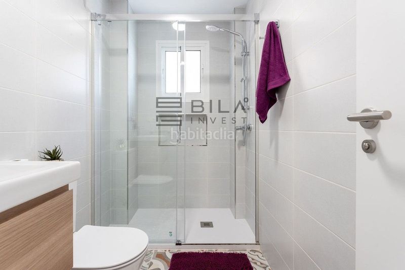 Foto 971b2699-9049-4b0f-aa57-565fb3c5ed5d. Piso  en venta en 1º línea de playa en pleno paseo marítimo rey de españa en Fuengirola