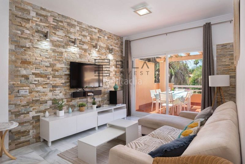 Foto d7952257-8dcd-4ebf-aeb0-3d733ceb8efb. Pis amb aparcament piscina a Marbesa Marbella