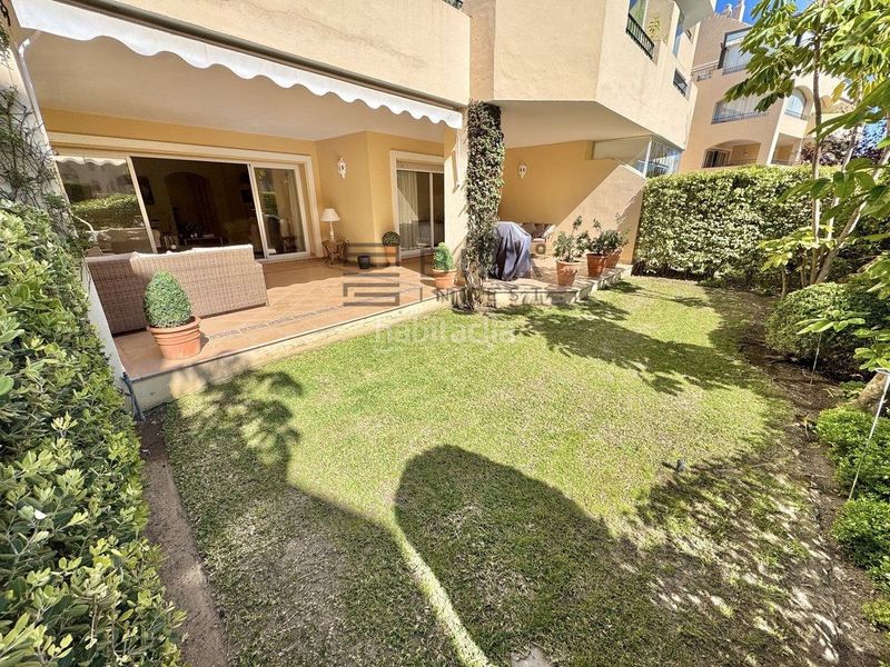 Foto e9a67cd3-c8ea-4b40-8d55-c329fe442122. Pis amb aparcament piscina a Romana Playa Marbella