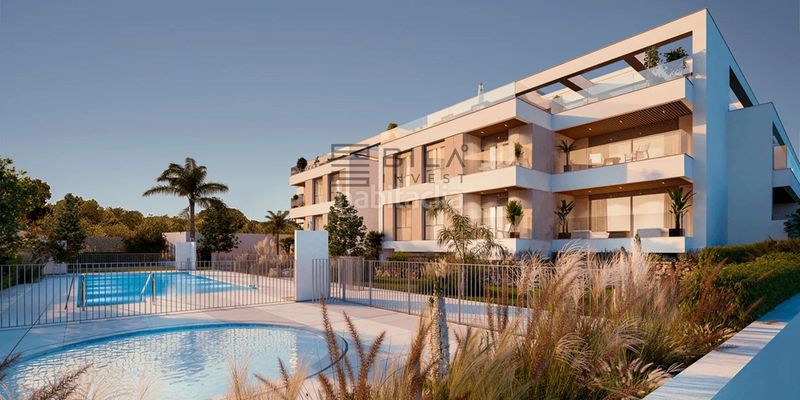 Foto b2d74b8d-0f63-462e-9043-c01c6519e572. Àtic amb piscina a Real de Zaragoza Marbella