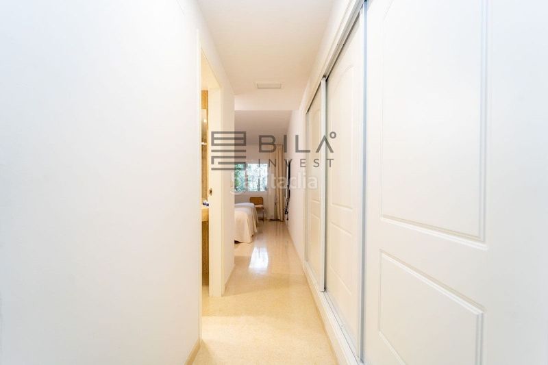 Foto c4979fe3-17ae-4186-b831-984d3c773337. Pis amb aparcament piscina a Elviria Marbella