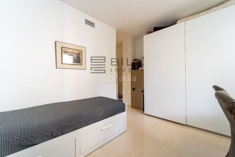 Foto f445bb63-84e0-4836-92a8-68f5e5c2c87a. Pis amb aparcament piscina a Elviria Marbella