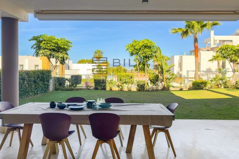 Foto 13d266e7-fdd2-4454-a6ca-8b52b3018e76. Pis a Cabopino - Artola Marbella