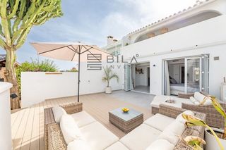 Casa a schiera  Pueblo sueco. Casa en venta en complejo residencial pueblo sueco  de elviria,