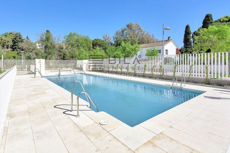 Foto 9266e411-0827-40fb-955a-0563a7193d65. Pis amb aparcament piscina a Real de Zaragoza Marbella