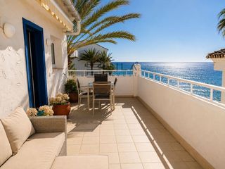 Penthouse  Playa real. Ático en venta en 1ª linea de playa en urb. playa real , marbesa