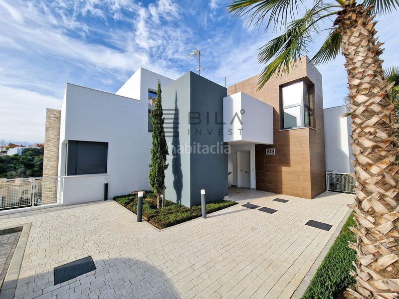 Foto beaf63c4-487c-4ae2-9809-0b2403409efe. Àtic amb piscina a Cabopino - Artola Marbella