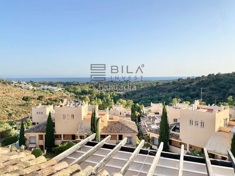Foto 55826a83-1321-47af-8f75-c4e64fda9e20. Àtic amb piscina a Elviria Marbella