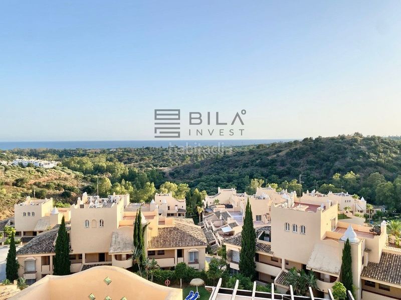 Foto a2a5c657-a16f-42ff-9c9d-4f5cb549f3cf. Àtic amb piscina a Elviria Marbella