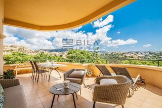 Flat  Elviria hills. Piso en venta en urb. elviria hills en marbella