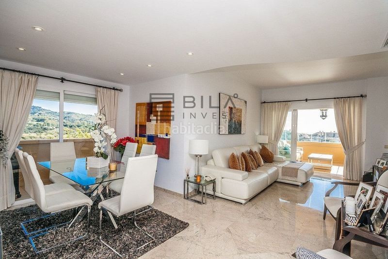 Foto 449f1f97-2a23-4646-9d0a-d6817e581e28. Pis a Elviria Marbella