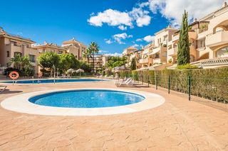 Pis a Hacienda Elviria