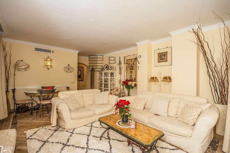Foto 52fd46fc-bd5c-4dd9-8619-b42da5d4ac71. Pis a Santa María Marbella