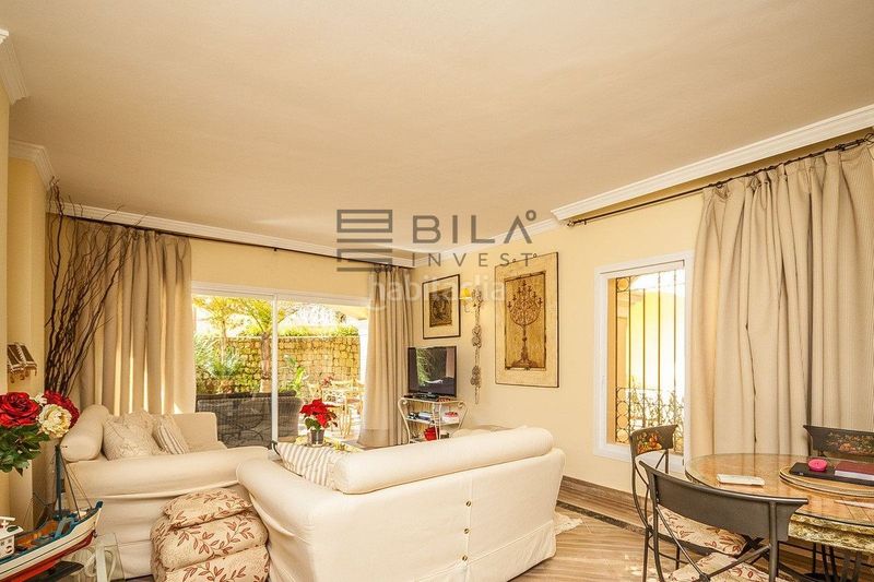 Foto e05440a0-b761-432e-8eeb-28b5c2d24eee. Pis a Santa María Marbella