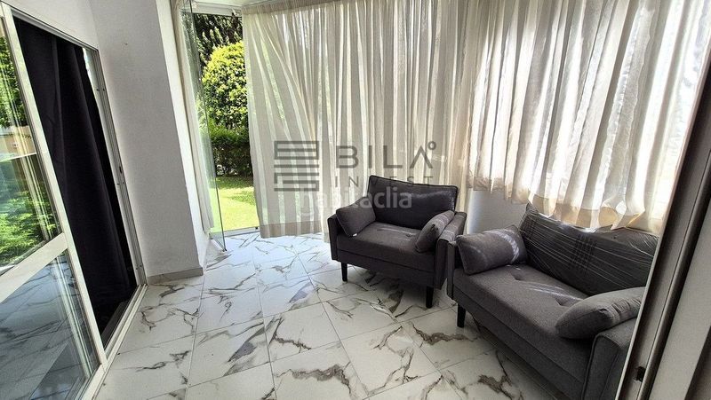 Foto 17b03abd-c8ed-43f0-91ba-e9073b0aba1a. Pis amb aparcament piscina a bahía de Marbella Marbella