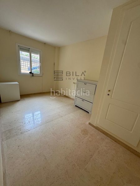 Foto d6eb49e2-edf5-4a43-9b55-c43326a73455. Pis amb aparcament piscina a Elviria Marbella