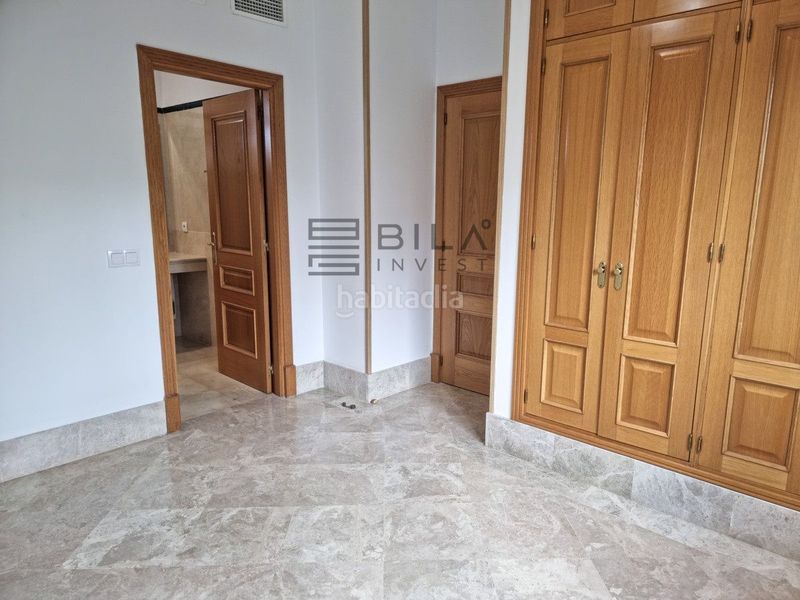 Foto 18da9c39-a0c2-4898-a0a0-f52456d50026. Casa adossada amb piscina a Santa Clara Marbella