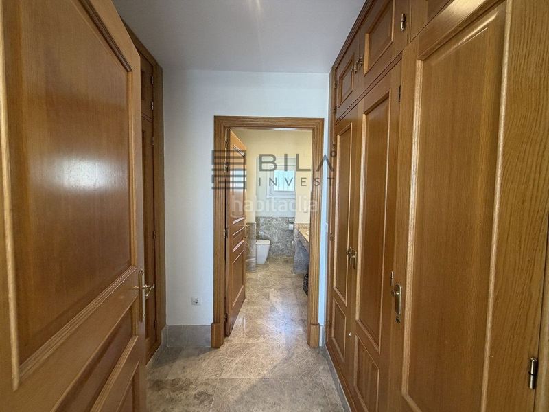 Foto ff0a7b9f-b2e6-4de7-846c-a7283684f72f. Casa adossada amb piscina a Santa Clara Marbella